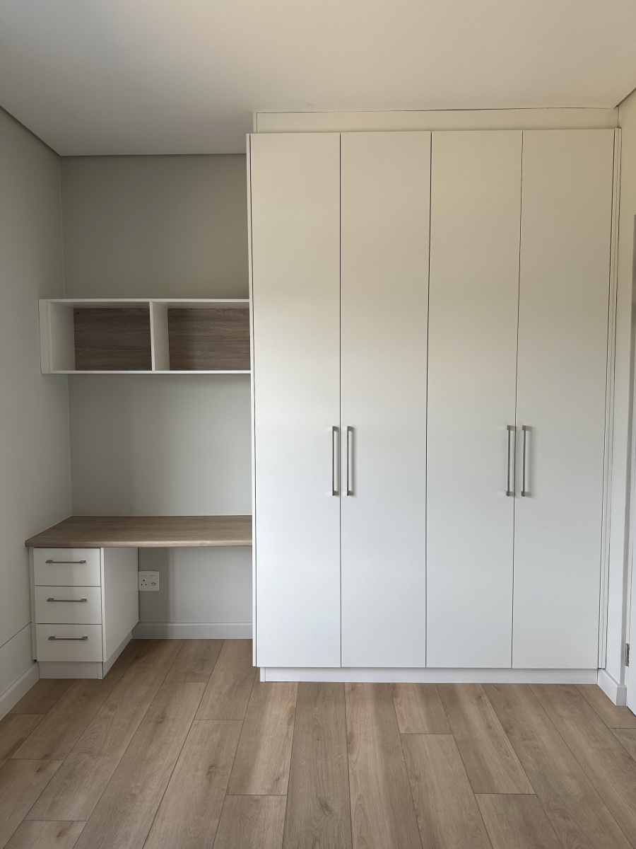 3 Bedroom Property for Sale in Lemoenkloof Western Cape